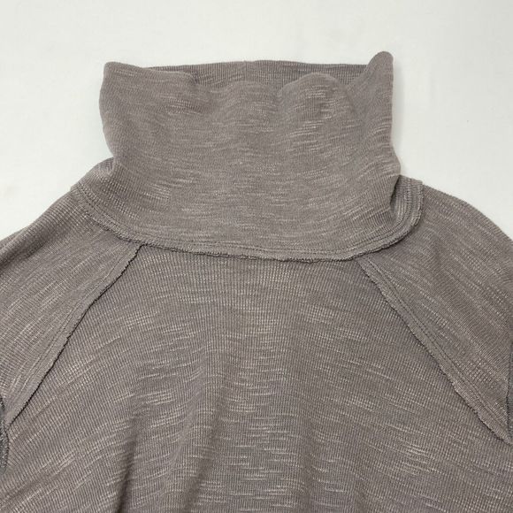 We The Free People Split Back Turtleneck LARGE Tunic Top Stone Gray Slouchy - Picture 7 of 10